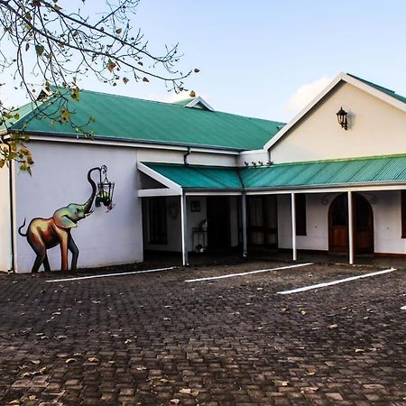 Villa Jana Guesthouse Претория Екстериор снимка