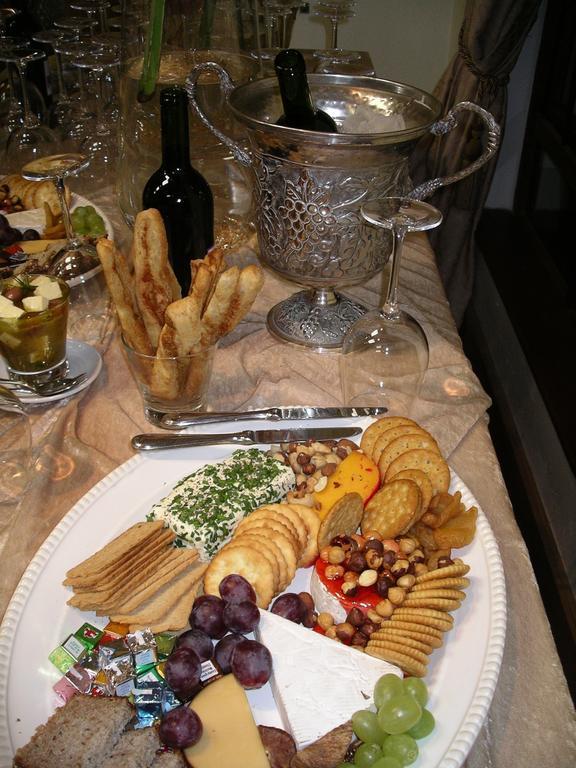 Villa Jana Guesthouse Претория Екстериор снимка